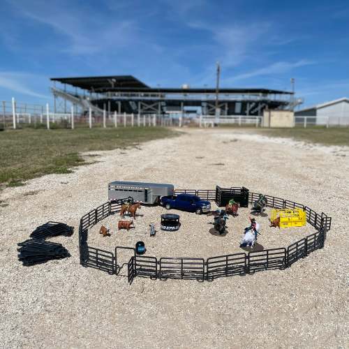 56-Piece Ultimate Rodeo Set | bigcountrytoys.com