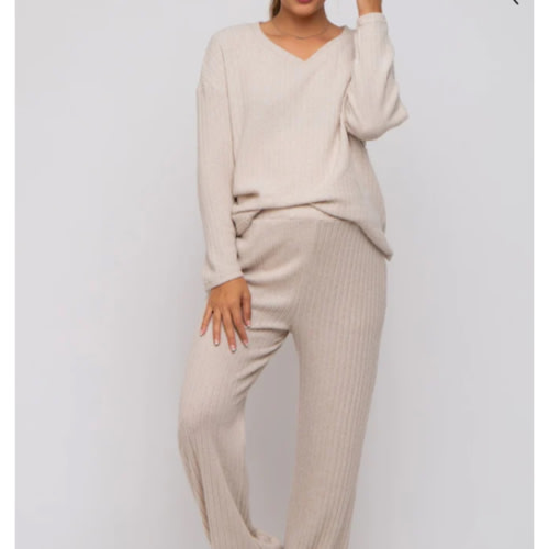Beige Ribbed Soft Knit Long Sleeve Maternity Pajama Set– PinkBlush