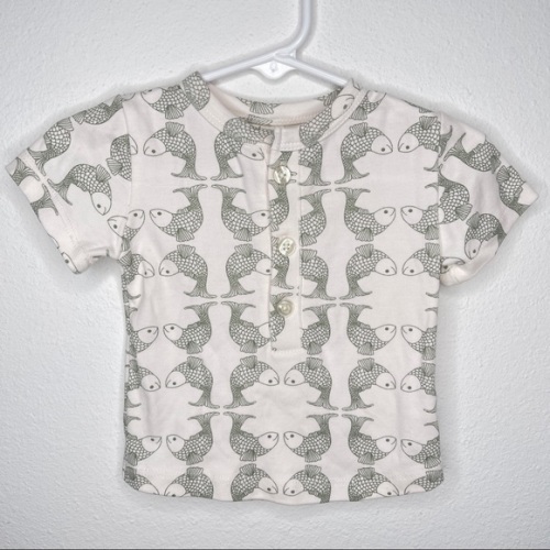 Kate Quinn new fish short sleeve basic Henley tee