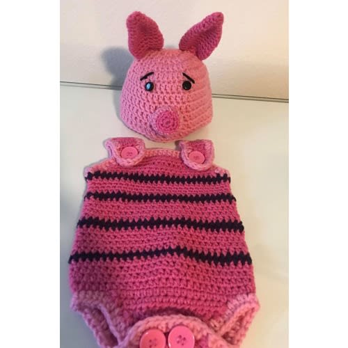 Piglet / piglet baby outfit/ newborn photo shoot / Halloween costume/ baby shower gift/ Winnie the Pooh / Peppa pig