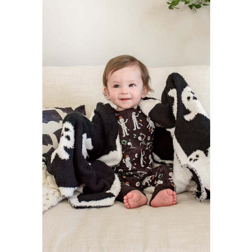 CuddleLane™ Luxe Halloween Luxe Blanket | Ghosts