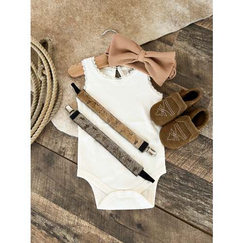 Mini Brands Binky Clip – theFRINGEDpineapple
