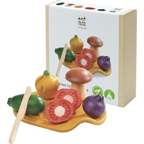 PlanToys® Wooden Assorted Vegetable Set | Montessori Play Food for Toddlers | Includes Tomato, Mushroom, Shallot, Bell Pepper & Cucumber with Tray & Knife | Eco-Friendly Pretend Cooking & Roleplay Toy