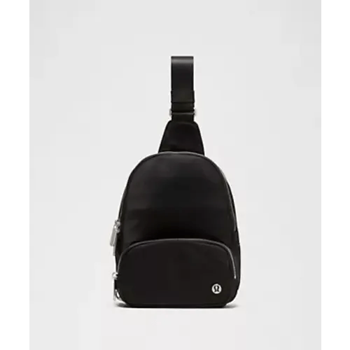 Everywhere Sling Bag 4.2L | Women's Bags,Purses,Wallets | lululemon