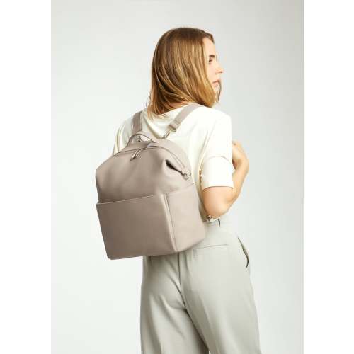 Stevie Midi Backpack (Vegan) – MINA BAIE