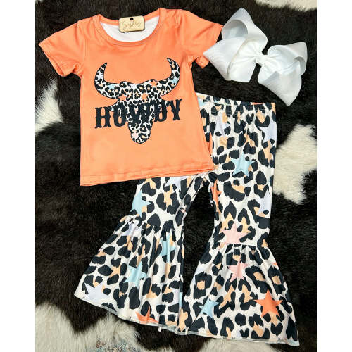 HOWDY Leopard Outfit