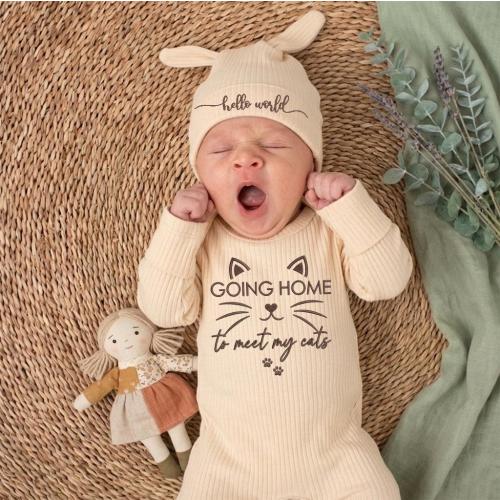Going Home to Meet My Cats Baby Outfit, Newborn Coming Home Outfit, Cat Lover Baby Gift, Protected by Pet Bodysuit, Pet and New Baby