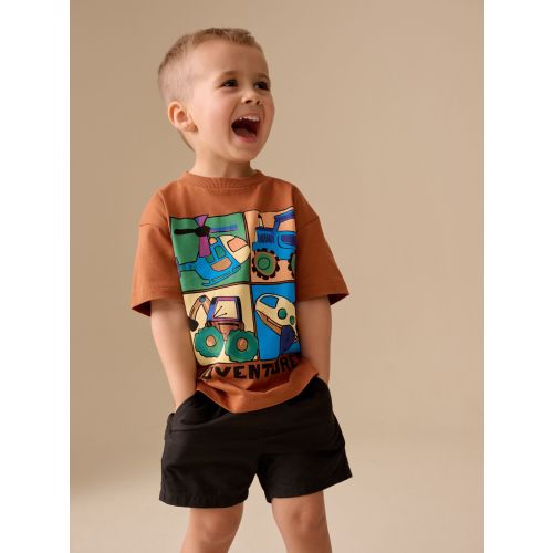 Rust Brown Vehicles Short Sleeve Graphic T-Shirt