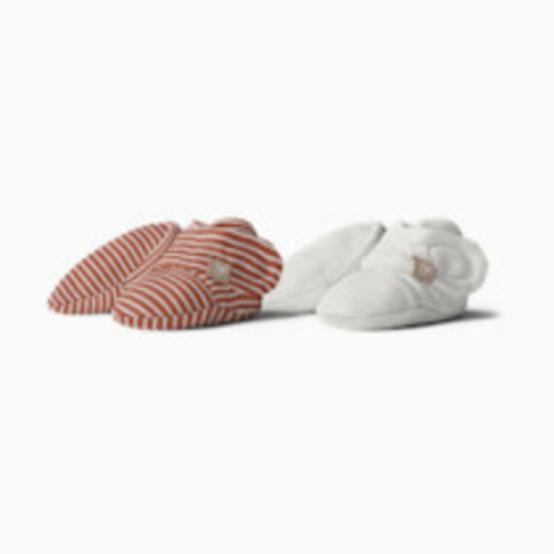 Goumi Kids Stay-On Baby Booties (2 pack) - Clay Stripe + Cloud, 0-3 Months