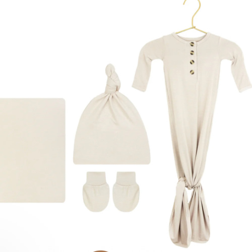 Lou Lou Winnie Newborn Hat Bundle (Gown)