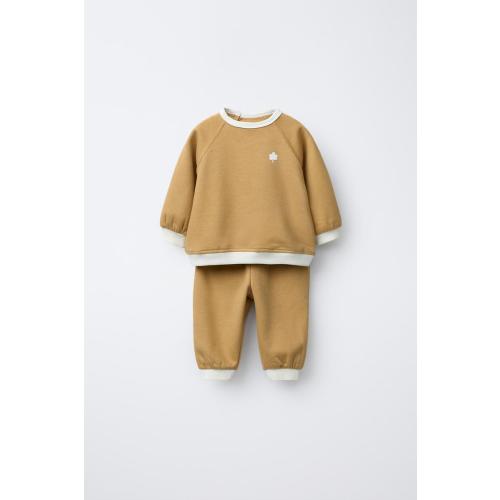CONTRAST SWEATSHIRT AND PANTS SET - Ocher | ZARA United States
