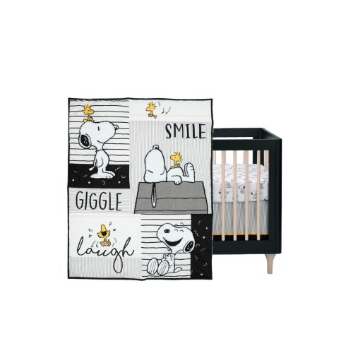 Classic Snoopy 3-Piece Baby Crib Bedding Set, One Size