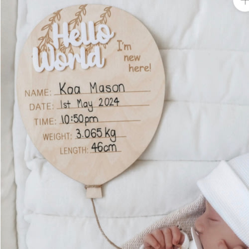 3 Little Crowns Balloon Birth Announcement Plaque