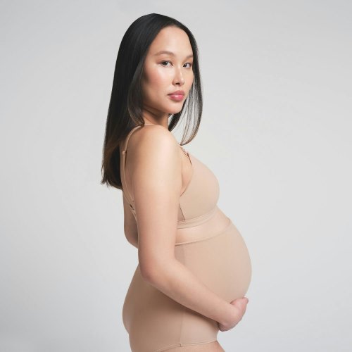 FITS EVERYBODY MATERNITY NURSING SCOOP BRALETTE | CLAY | SKIMS