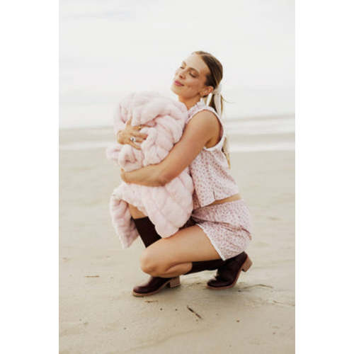 Hugs Bashful Pink Blanket | Minky Couture