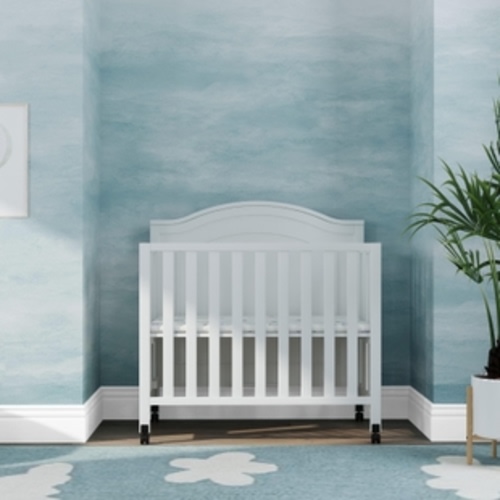 daVinci Charlie 3-in-1 Convertible Crib