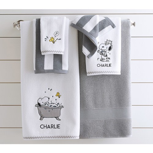 Peanuts® Kids Bath Towel Set | Pottery Barn Kids