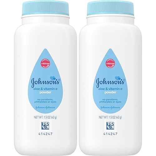 Johnson's Baby Cornstarch Baby Powder, 1.5 oz | Naturally Derived | With Aloe & Vitamin E | For Delicate Skin | Hypoallergenic