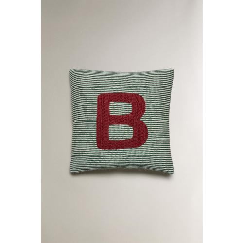 KIDS’ EMBROIDERED LETTER B CUSHION