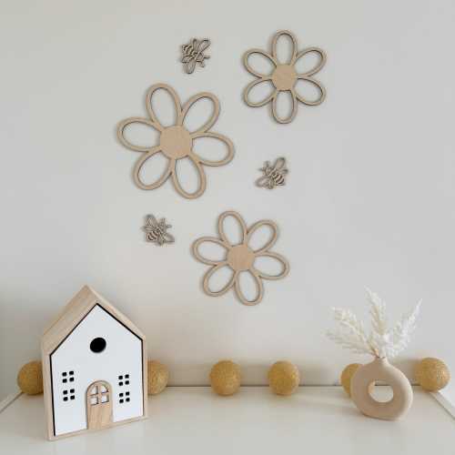 Wooden Flowers Wall Decor Set with Bee Baby wall art Daisy wall decor Kids wall decor Boho nursery decor Eco friendly nursery decoration Art