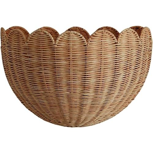 Scalloped Wall Basket Rustic Wall Hanging Baskets Woven Wicker Basket for Fruit Vegetable Plant Toiletries, Kitchen Bathroom Living Room 5.9x11 inch.