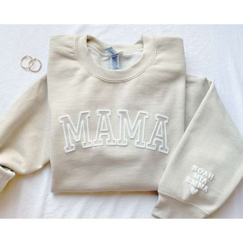 Personalized Mama Sweatshirt with Kid Names on Sleeve, Mothers Day Gift, Birthday Gift for Mom, New Mom Gift, Minimalist Cool Mom Sweater