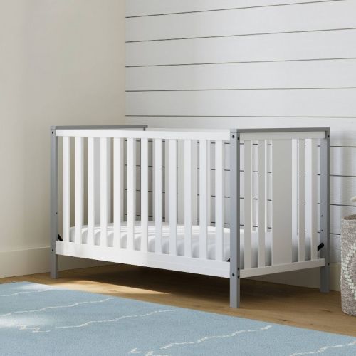 Storkcraft Modern Pacific 4-in-1 Convertible Crib