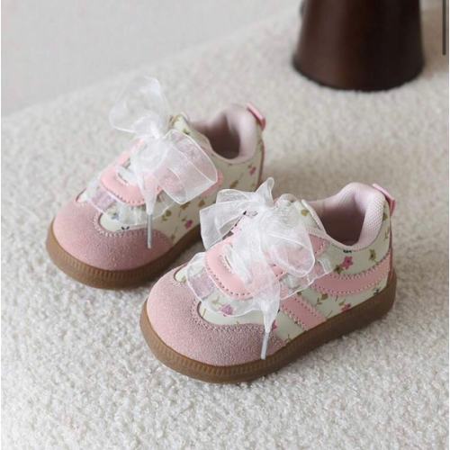 1 Pair Floral Lace Cute Baby Sneakers, Patchwork Soft Bottom Lightweight Casual Girls Shoes | SHEIN USA