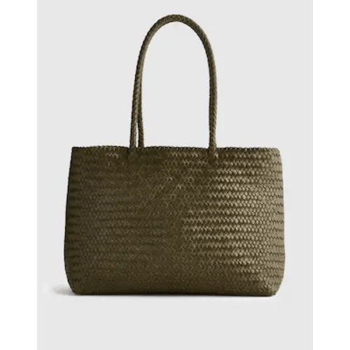 The Signature Woven Tote