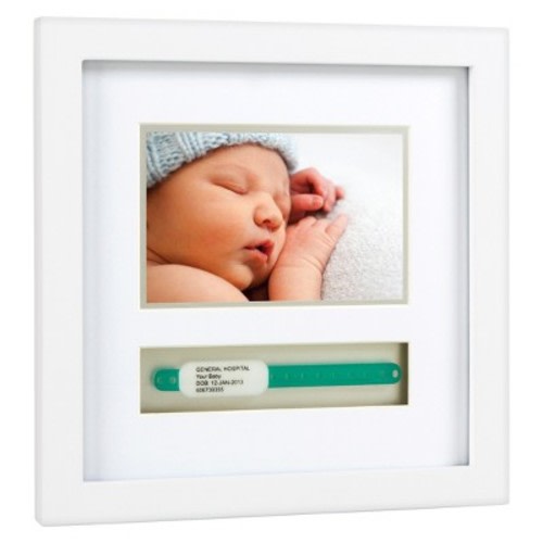 Pearhead ID Bracelet Frame 4" x 6"