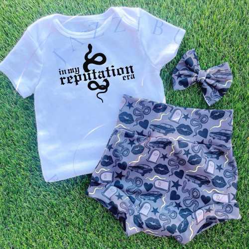 Baby Bummies, first birthday set , baby clothing sets, Bummies, custom kids clothing, popstar Bummies, snake Bummies, baby birthday photos