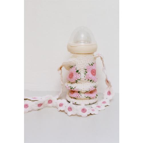 CROCHET FLOWER BOTTLE HOLDER