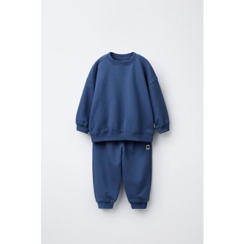 SWEATSHIRT AND JOGGER PANTS SET WITH TAG DETAIL - Bluish | ZARA United States