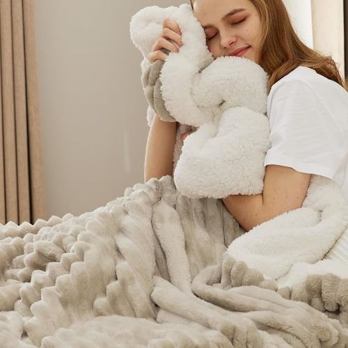 Queen Size Bedsure Soft Sherpa Blanket Fluffy Beige Gift Queen 90"x90"