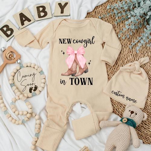 Personalized New Cowgirl in Town Baby Girl Bodysuit, Western Coming Home Outfit, Cowboy Boots Baby Shower Gift, Custom Cowgirl Romper