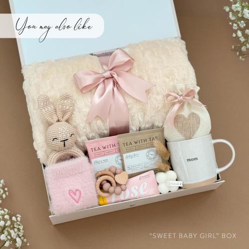 Deluxe New Mom & Baby Gift Box for Women After Birth | Baby Gift Basket, Postpartum Care Package, Push Present, Newborn Boys, Girls, Unisex