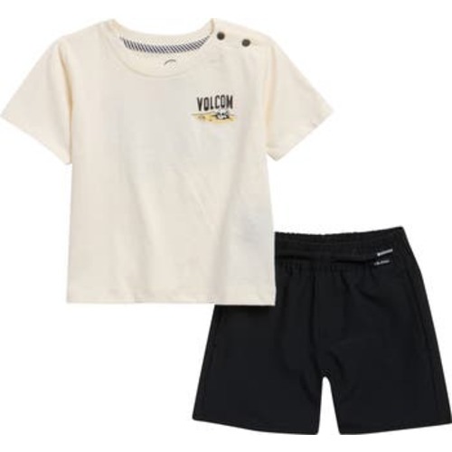Graphic T-Shirt & Shorts Set