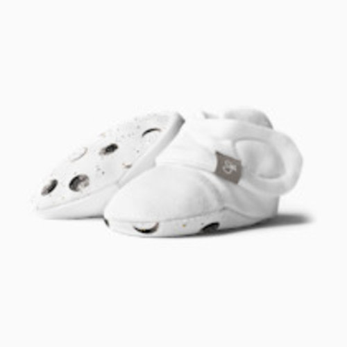 Goumi Kids Stay-On Baby Booties (2 pack) - Many Moons + Storm Grey, 0-3 Months