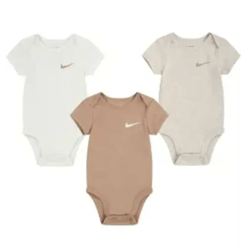 https://www.labaie.com/product/nike-ensemble-de-3-cache-couches-essentials-pour-bébé-0600093343441.html?dwvar_0600093343441_color=PALE_IVORY - Recherche Google