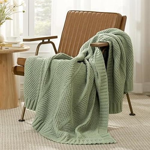Amélie Home Chevron Chenille Knit Throw Blanket for Couch, Cozy Texture Decorative Soft Blanket for Sofa & Chair, 60"x80", Sage Green