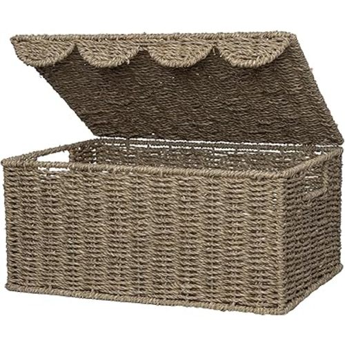StorageWorks Wicker Storage Basket with Scalloped Edge Lid, Wicker Basket with Built-in Handles, Handwoven Seagrass Box for Décor, 13" L x 9 ½" W x 6" H