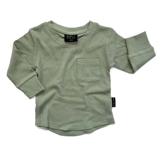 BAMBOO RIBBED LONG SLEEVE POCKET TEE - SAGE – REMI + RAE CO.