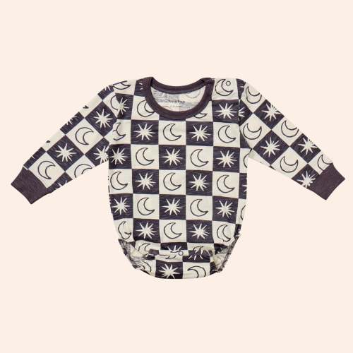 Spooky Longsleeve Onesie – Young Days