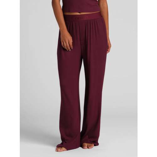 Slinky Rib Lounge Pant | Women's Ribbed Lounge Pants | Comfrt