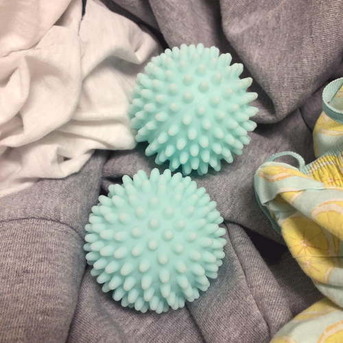 S&T INC. Plastic Laundry Dryer Balls, Reusable, Assorted Colors, 2.5 inch Diameter, 2 Pack