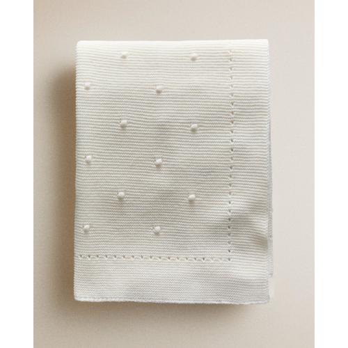BABY KNIT BLANKET