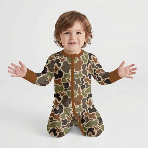 Mallard Hunting Bamboo Convertible Zippy