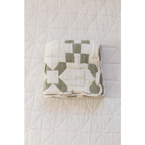 cottage quilt - basil