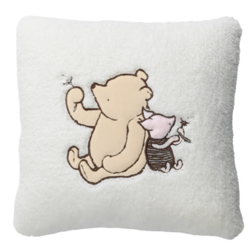 Storytime Pooh Soft Faux Shearling Nursery Throw Pillow - Cream – Lambs & Ivy