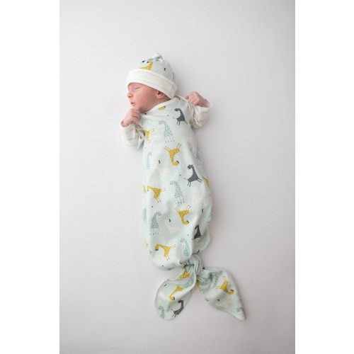 Organic Cotton Knotted Gown and Hat, Giraffe Print Sleeper Set